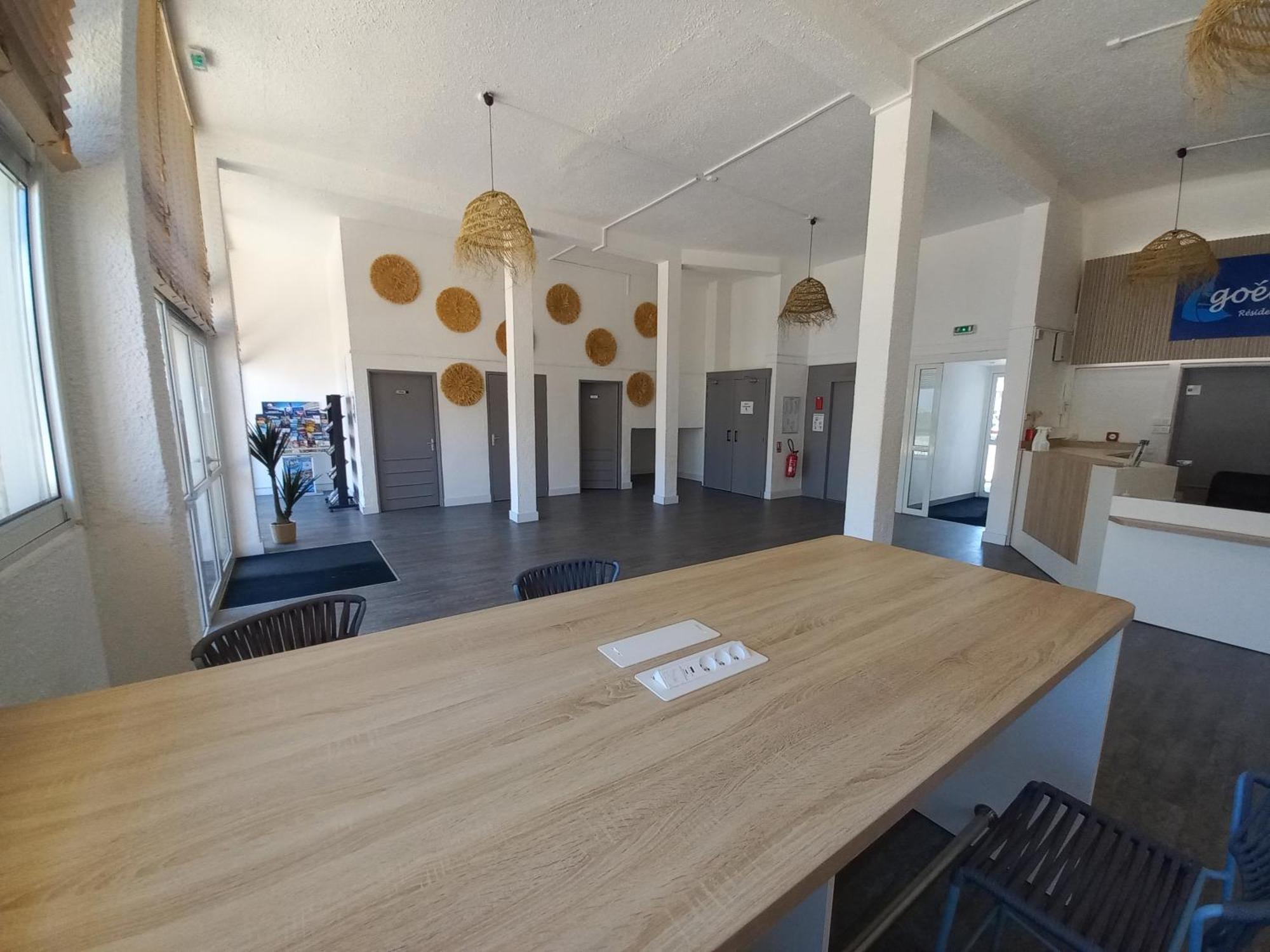 לה ברקרה Coquet Studio 4 Pers, Piscine,Clim Mobile, Plage A 300 M,A 5Min A Pied Du Lydia מראה חיצוני תמונה