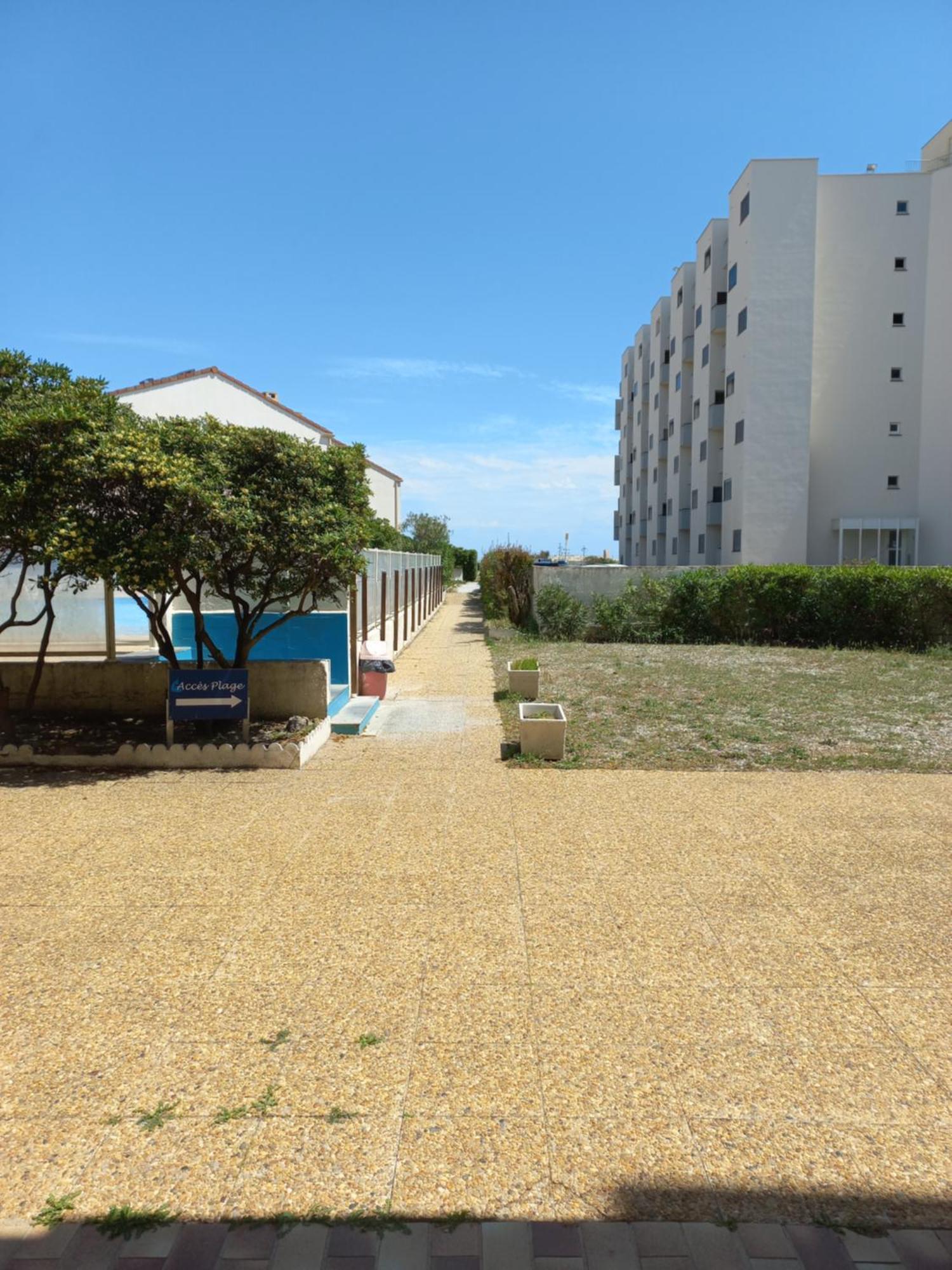 לה ברקרה Coquet Studio 4 Pers, Piscine,Clim Mobile, Plage A 300 M,A 5Min A Pied Du Lydia מראה חיצוני תמונה