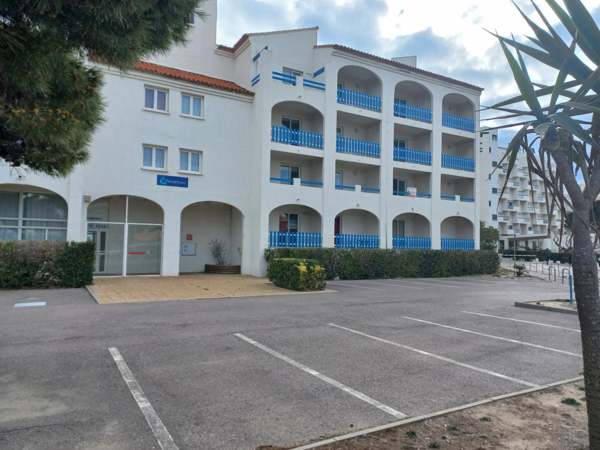 לה ברקרה Coquet Studio 4 Pers, Piscine,Clim Mobile, Plage A 300 M,A 5Min A Pied Du Lydia מראה חיצוני תמונה